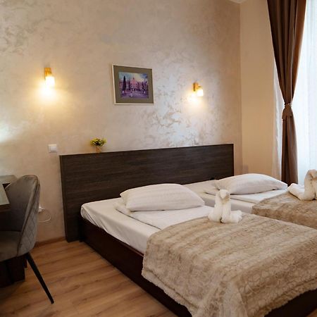 גורגני Hotel Rubin*** מראה חיצוני תמונה